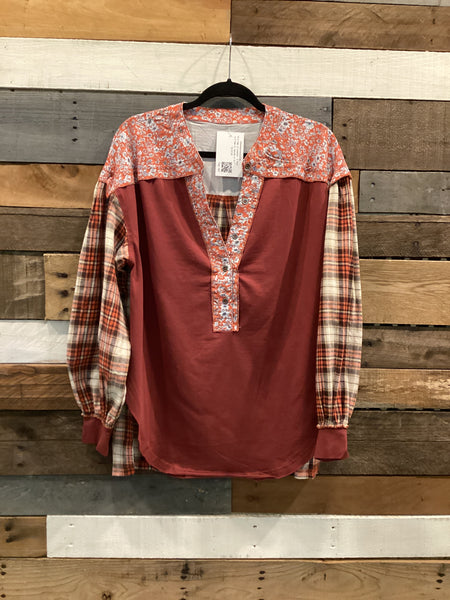 Fall on the Farm Top in Maroon