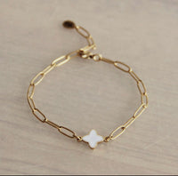D-Chain Bracelet with White Clover